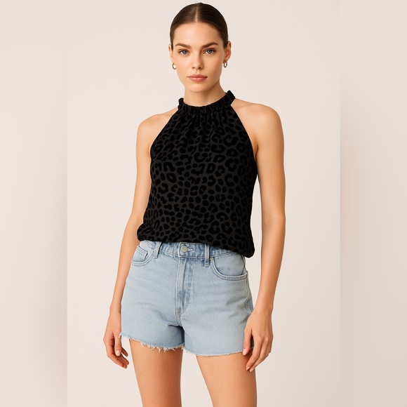 White House Black Market Fitted Black Sleeveless Tank Top 🐆🐆 - Picture 8 of 8